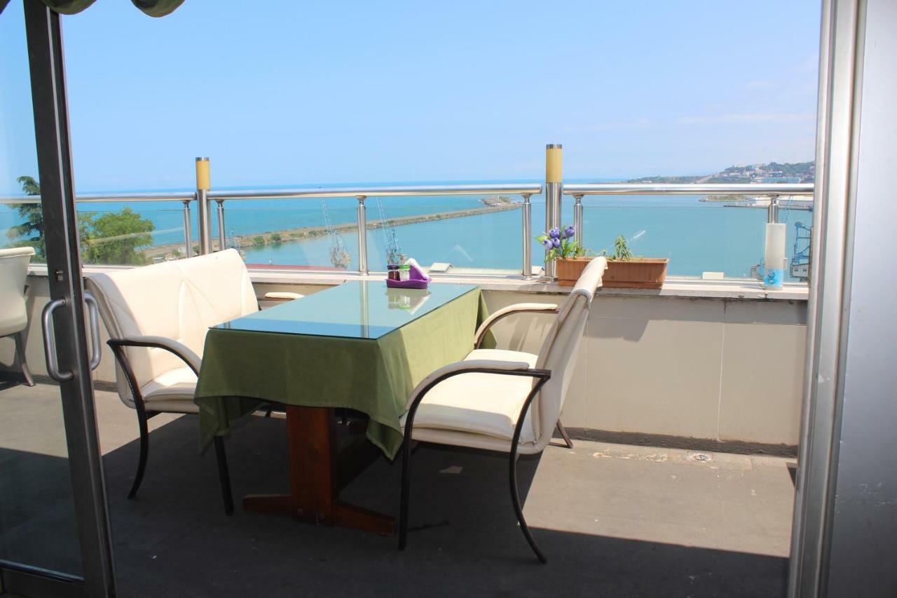 Ganita Life Hotel ทรับซอน ภายนอก รูปภาพ