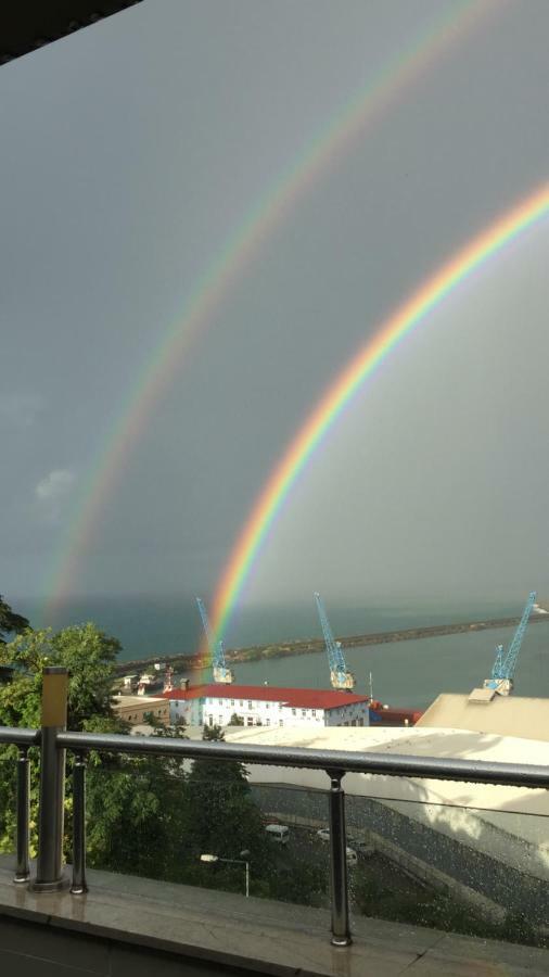 Ganita Life Hotel ทรับซอน ภายนอก รูปภาพ